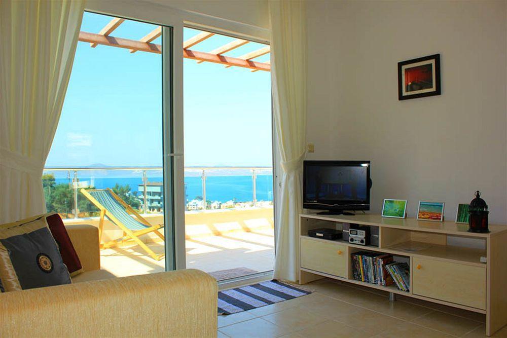 Flip Flops Meltemi Apartments Milas Exterior foto